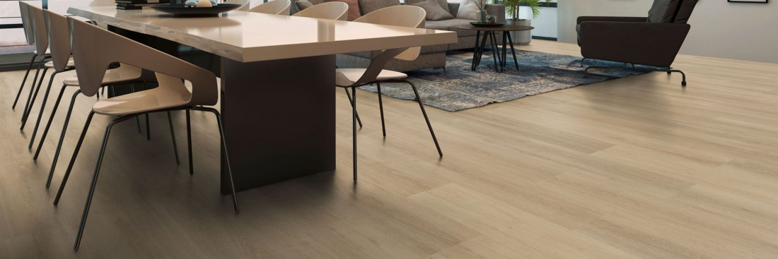 corpet_vinylboden_Samurai_Tennoeiche_gekalkt_822_Wohnzimmer-scaled