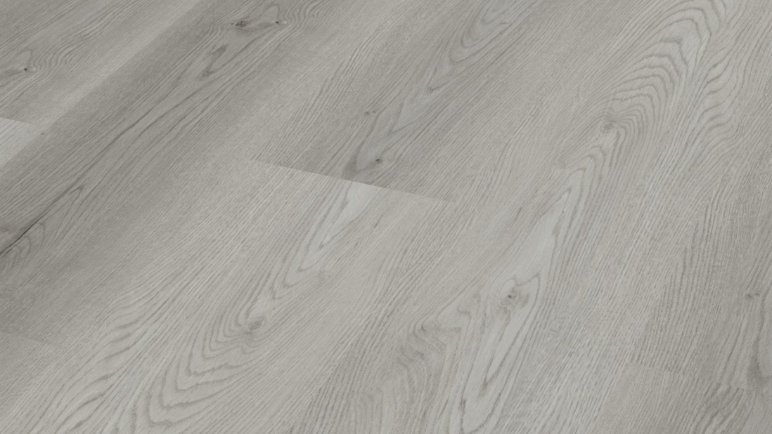 corpet_vinylboden_Samurai_Tennoeiche_polargrau_820_schraeg-scaled
